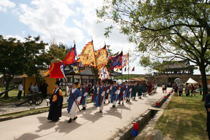 http://mail.thefestival.co.kr/upfile/img/2015/03/admin_1426061965.jpg