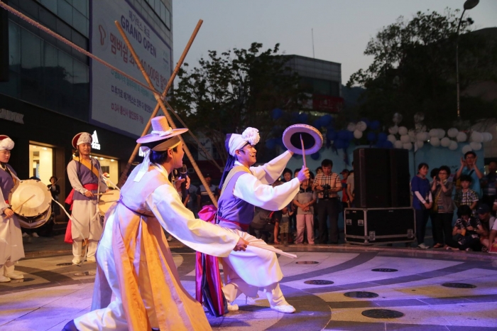 http://mail.thefestival.co.kr/upfile/img/2015/09/thefestival_1441069565.jpg