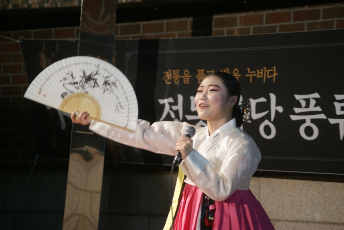 http://mail.thefestival.co.kr/upfile/img/2016/10/thefestival_1477670442.jpg